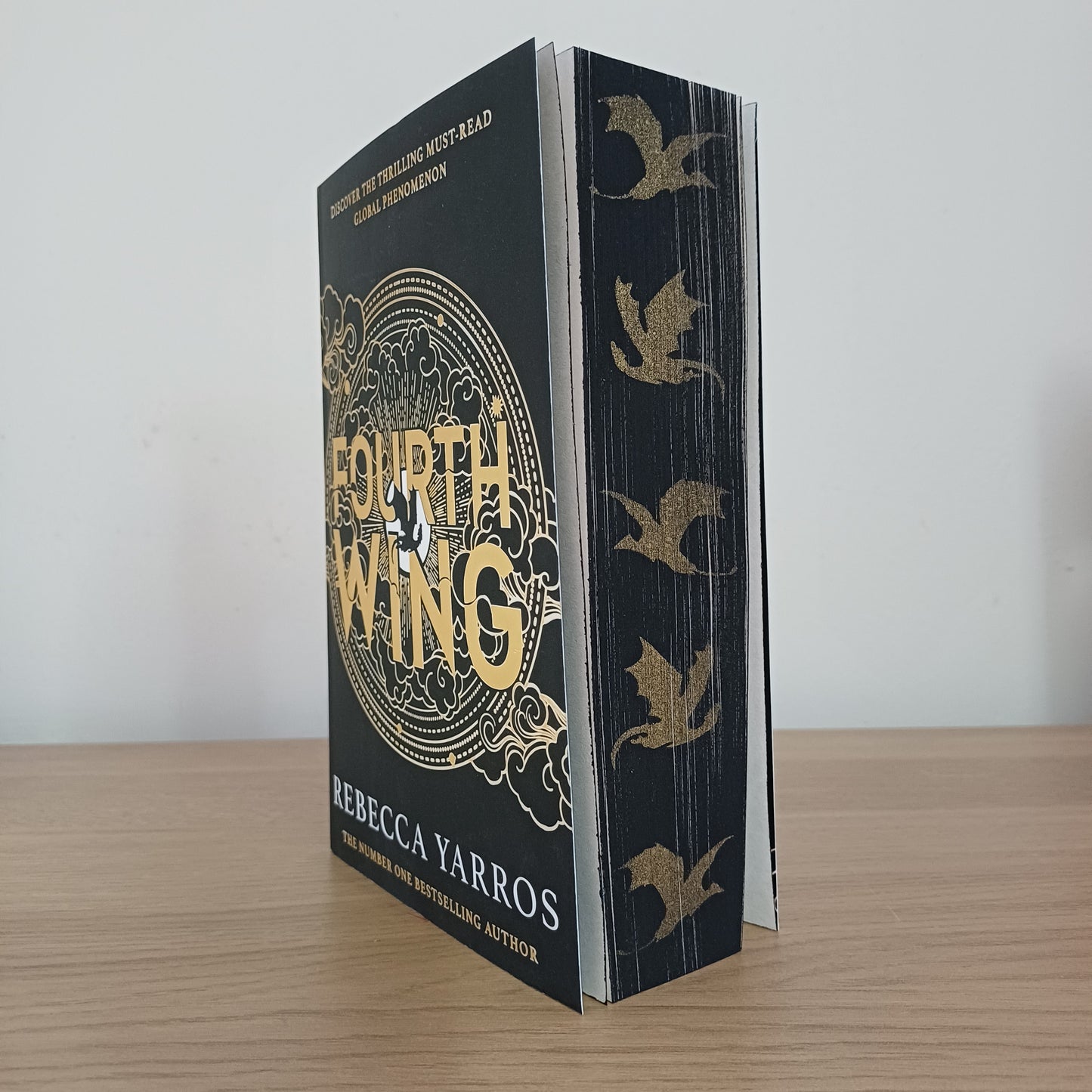 Fourth Wing Sprayed Edges Paperback